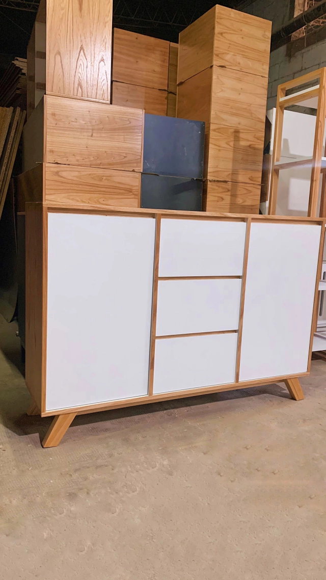 Bahiut/Vajillero Linea Nórdica - 140x95x36 - Enchapado En Paraíso - Imagen 2